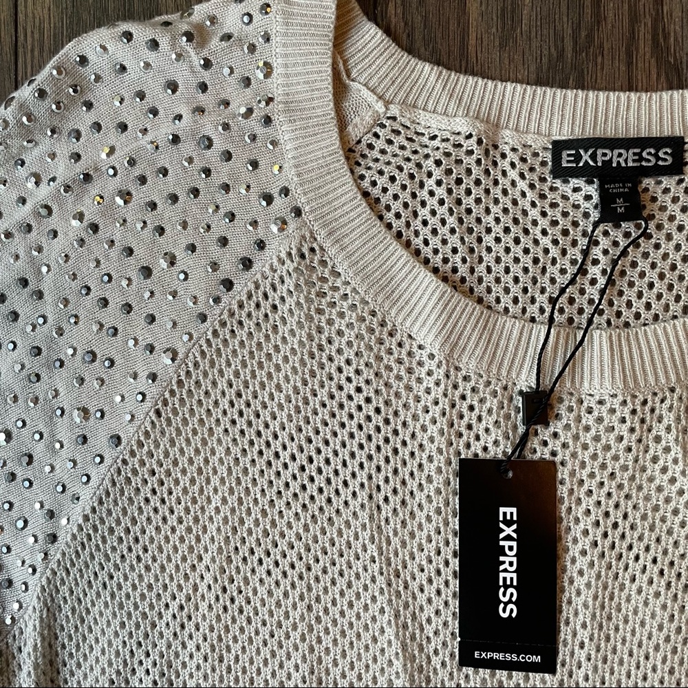 Express Sweater - Picture 3 of 5